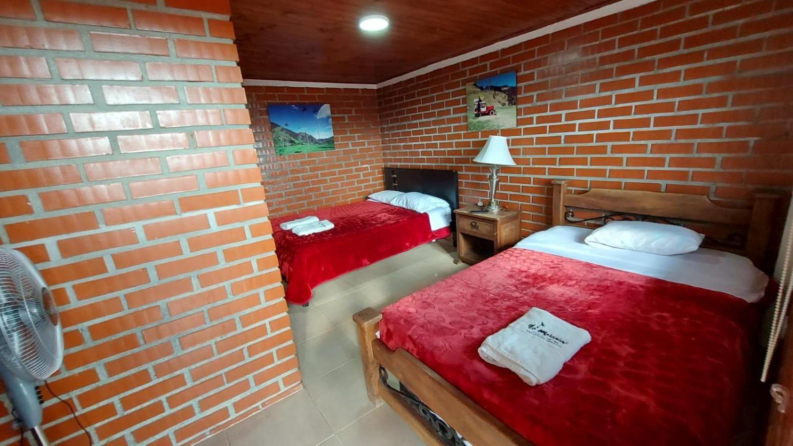 Finca Hotel La Melania Montenegro Esterno foto