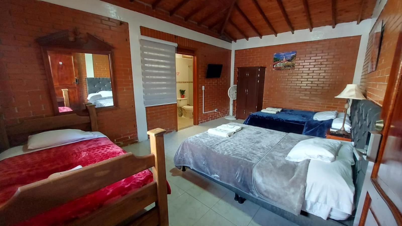 Finca Hotel La Melania Montenegro Esterno foto